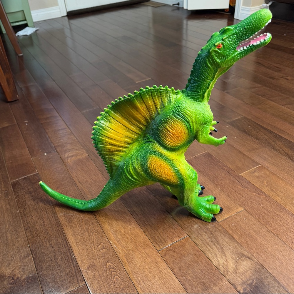 Dino Green Spinosaurus Dinosaur Soft Rubber Toy Jurassic